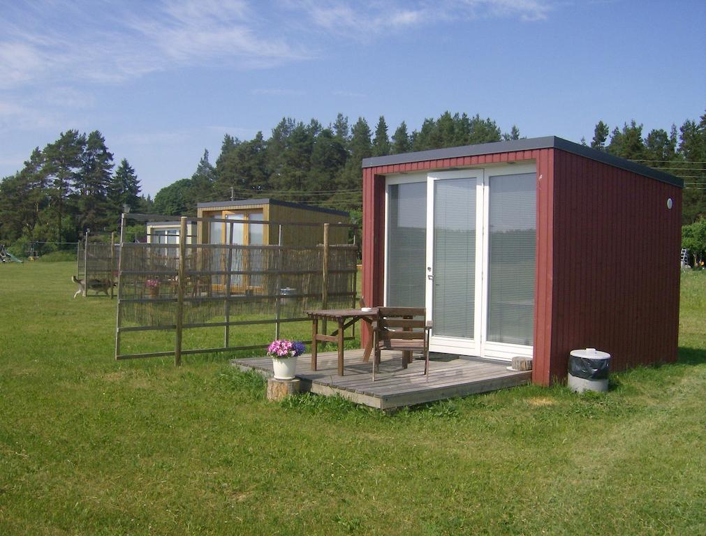 Kiige Holiday Park Hotell Linnamäe Rom bilde